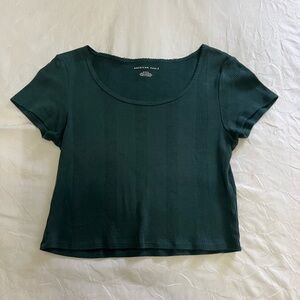 American Eagle Outfitters Green Cropped Fitted T-Shirt